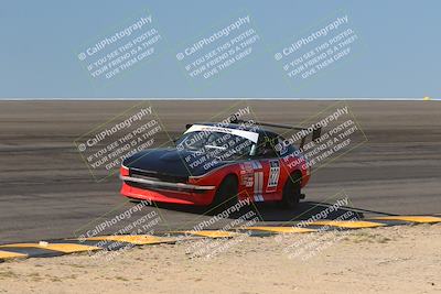 media/Oct-15-2023-Lucky Dog Racing Chuckwalla (Sun) [[f659570f60]]/2nd Stint Bowl/